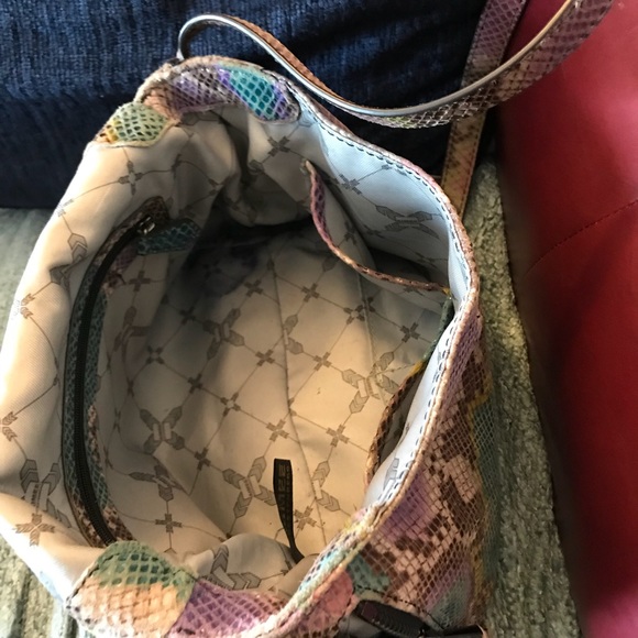 Aimee Kestenberg Pebble Leather cross body purse - Picture 3 of 3